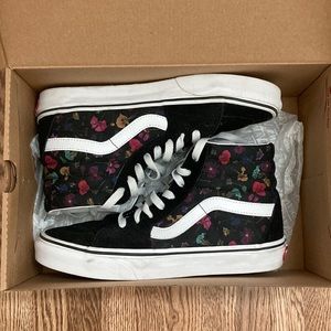 Floral Vans high tops